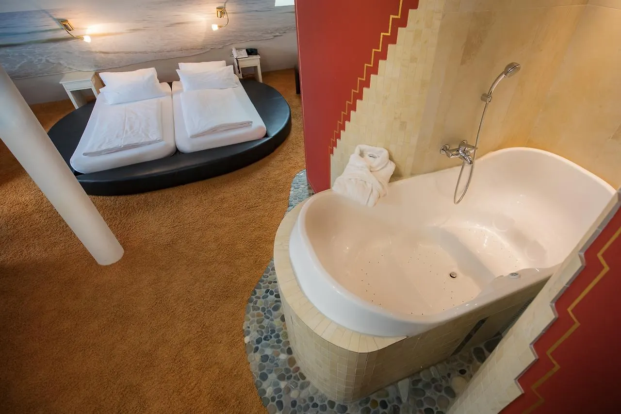 Bavaria Lifestyle Hotel Mit Klimaanlage Altotting 4*,  Germany